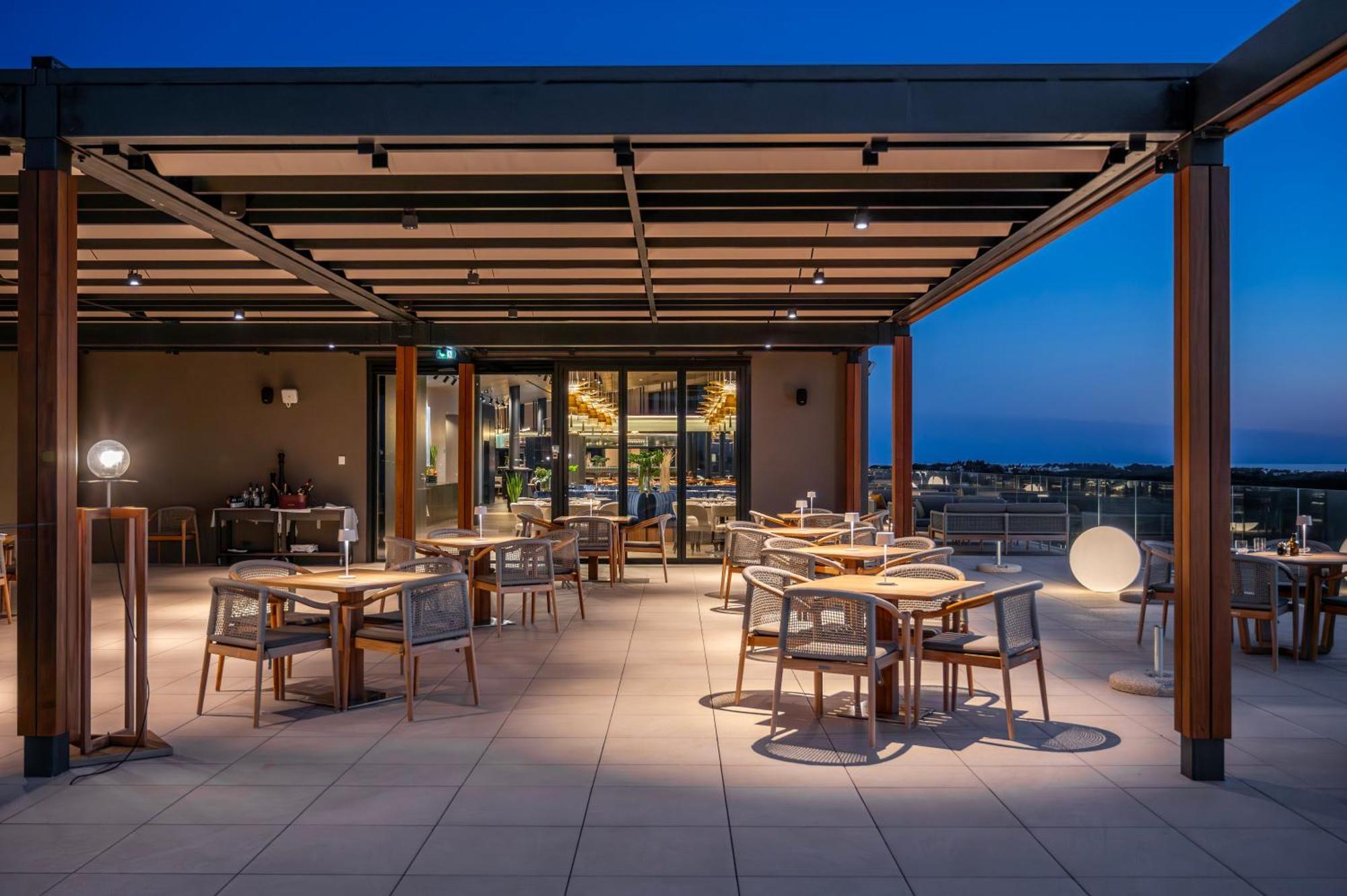 Petram & Residences Aparthotel 4*
