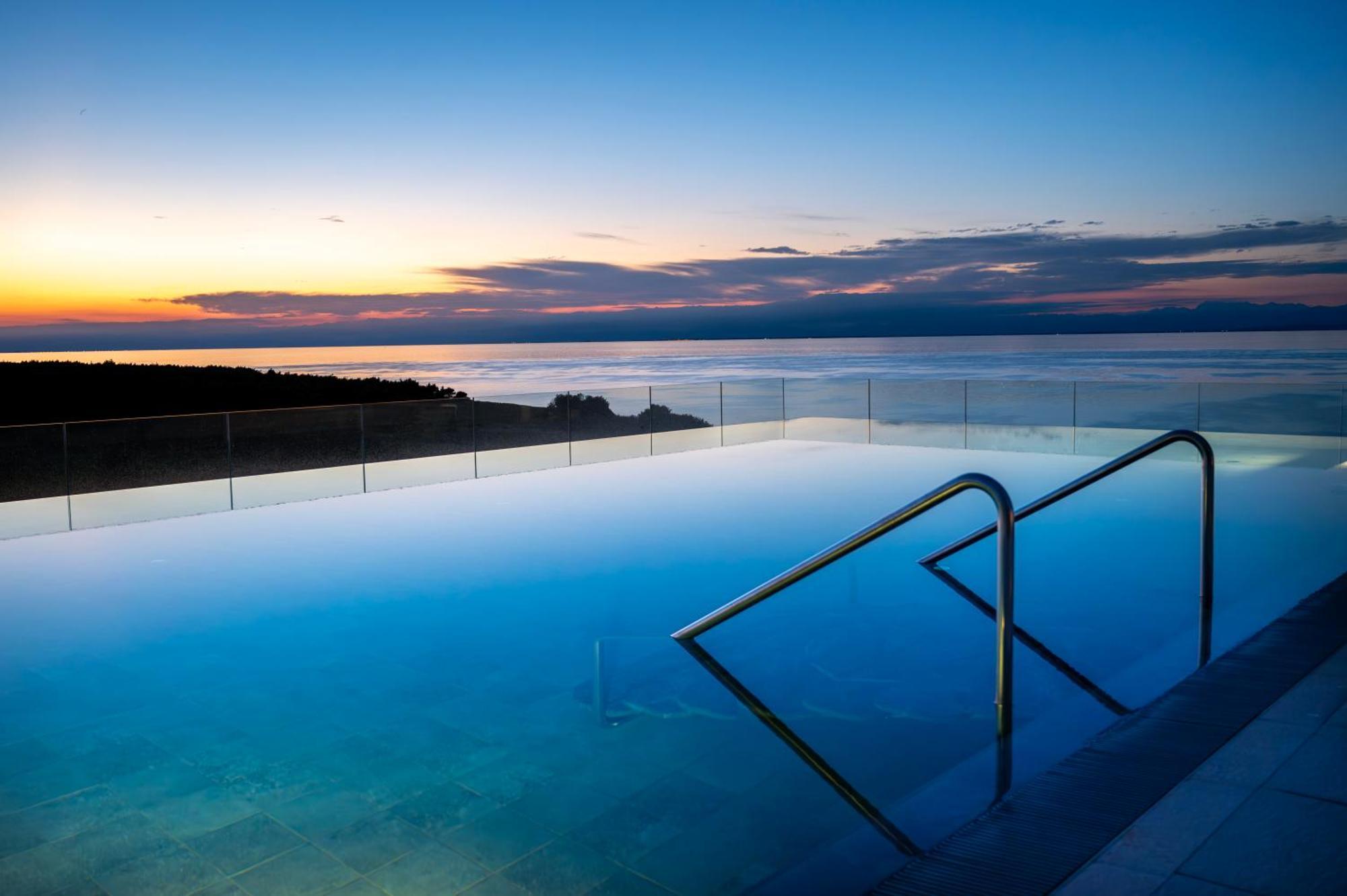 Petram & Residences Aparthotel
